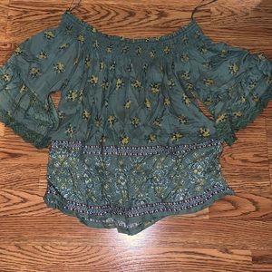 Francescas Off the Shoulder Shirt